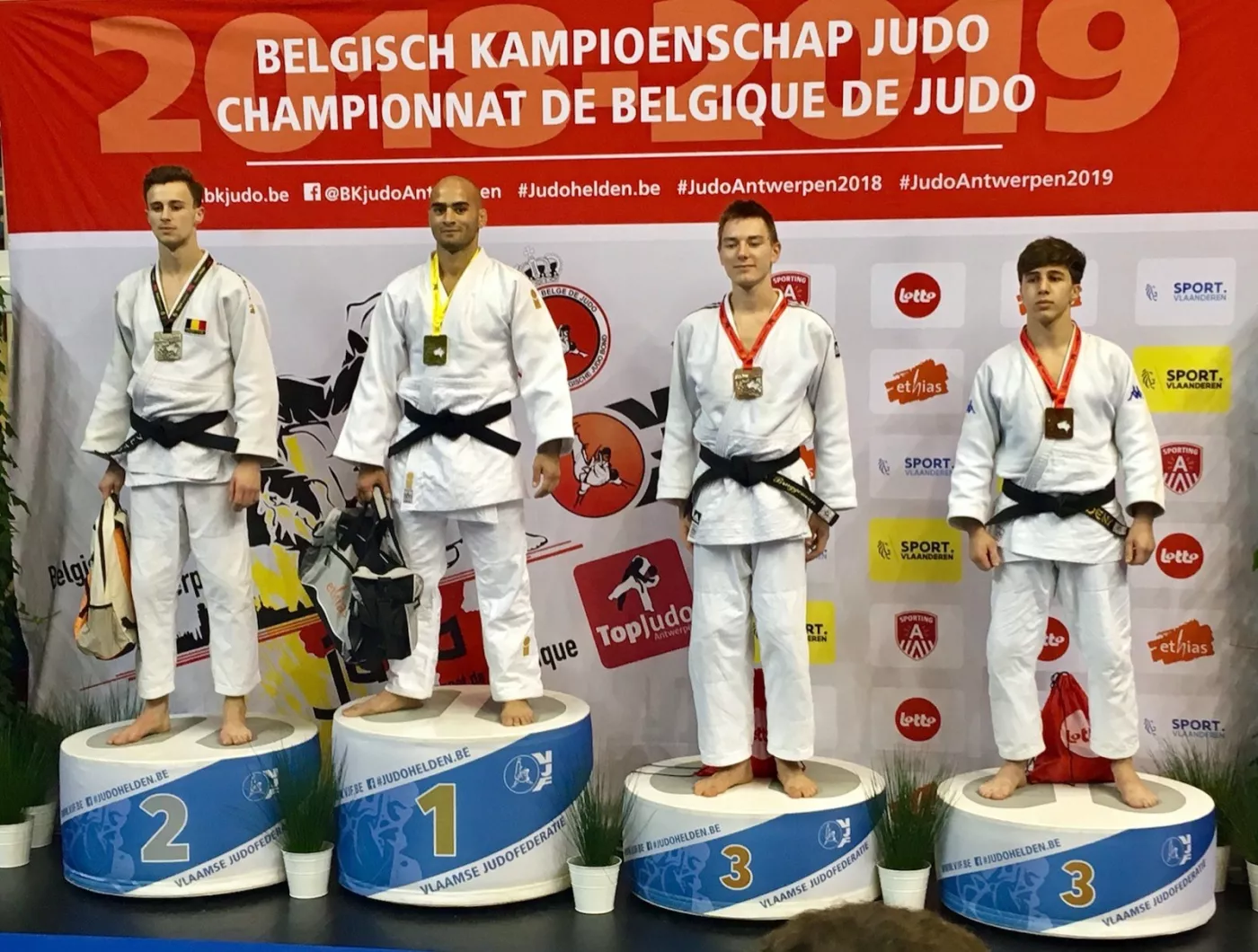02/11 Deny behaalt brons op Belgisch Kampioenschap Seniors!